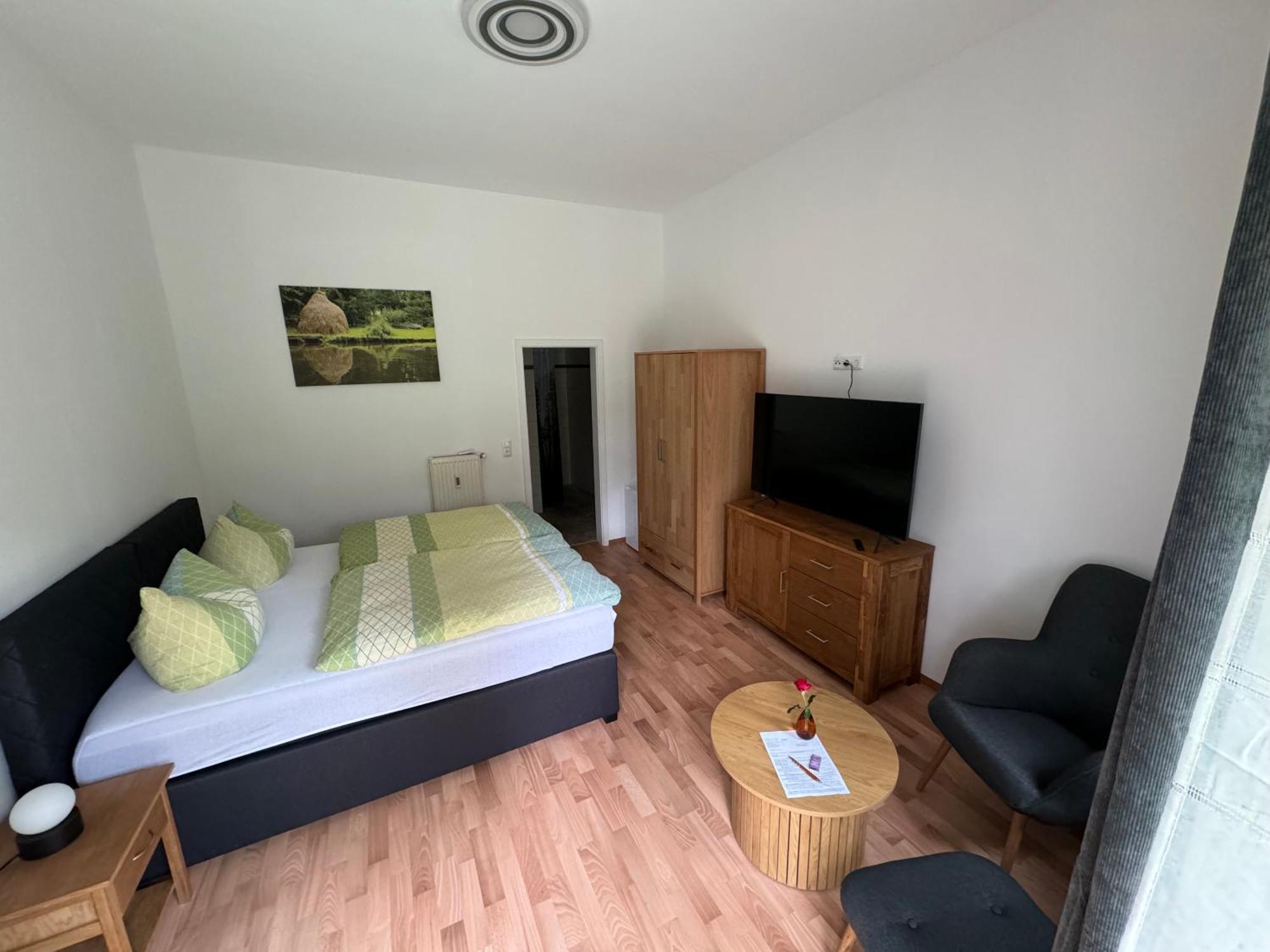 Bed & Breakfast Am Waldguertel Forst  Exterior foto